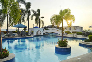 Thunderbird resort poro poro
